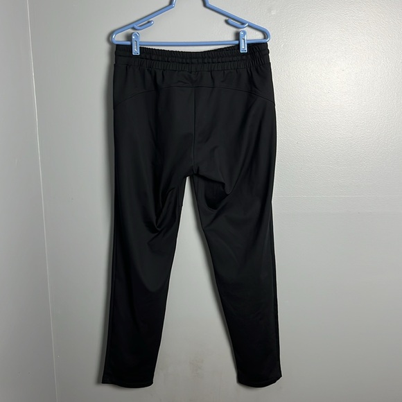 Athleta hilltop jogger 383900 black size medium two front zipper pocket EUC - Picture 3 of 12